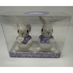 10 Strawberry Street Easter Bunnies Salt & Pepper Shakers NIB